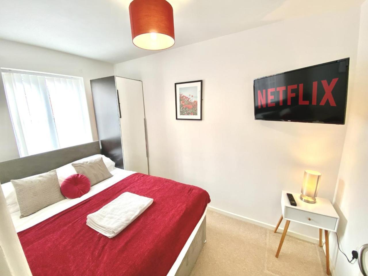 Walsall Group Accommodation エクステリア 写真
