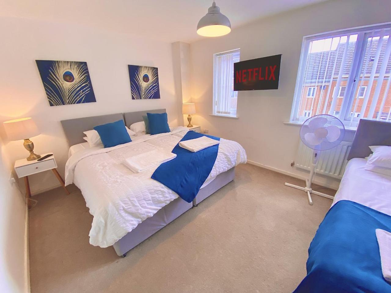 Walsall Group Accommodation エクステリア 写真